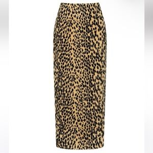 Brand New. Nocturne Leopard Printed Skirt. 34 (XS) size, true to size.